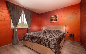 3 habitaciones, cuna de viaje, wifi gratis y ropa de cama 