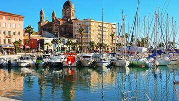 Marina/club náutico