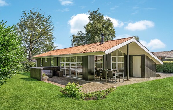 Exterior - Beautiful home in Hejls with WiFi (Hejls)