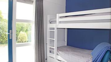 3 bedrooms, free WiFi