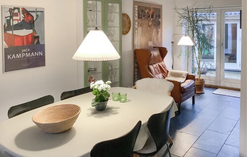 Cozy home in Assens with WiFi