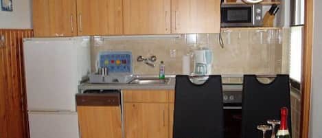 Refrigerador, horno y periquera