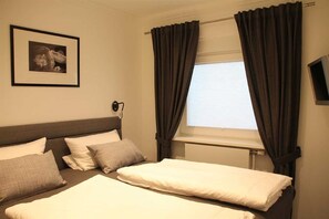 1 bedroom, WiFi, bed sheets