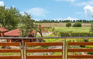 Property grounds - Amazing apartment in Goscino with WiFi (Goscino)