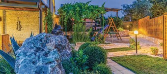 7 bedroom beautiful home in Krnica