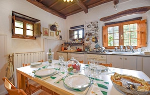 Dining - Gorgeous home in Artò VB (Artò VB)