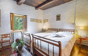 2 bedrooms, free WiFi