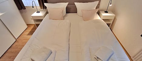 2 Schlafzimmer, WLAN, Bettwäsche
