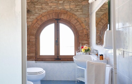 Awesome home in Borgo San Lorenzo FI
