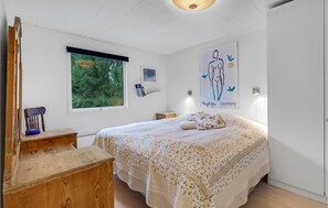 3 bedrooms