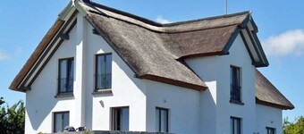 House 1 - thatched house in the fishing village