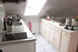 Réfrigérateur, lave-vaisselle