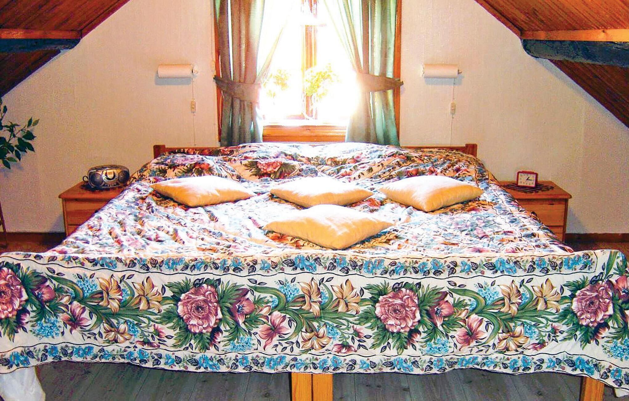 2 camere, culla da viaggio