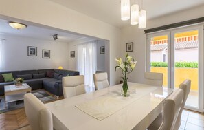 Dining - Amazing home in Labin (Labin)