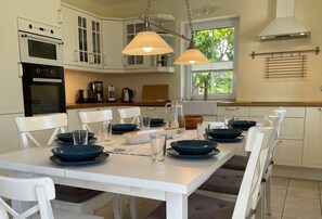 Uklassifisert bilde, 2 av 39, knapp