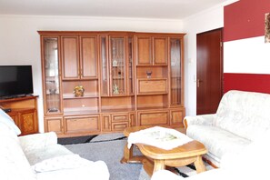 Televisie en een open haard