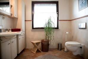 淋浴設備、風筒、提供毛巾