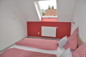 Unclassified image, 4 of 24, button - Apartment Traminer - Vacation Apartment Vollert (Obersulm)