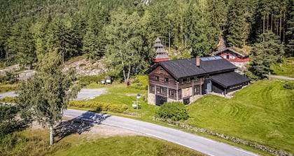Bonita casa en Dølemo con sauna