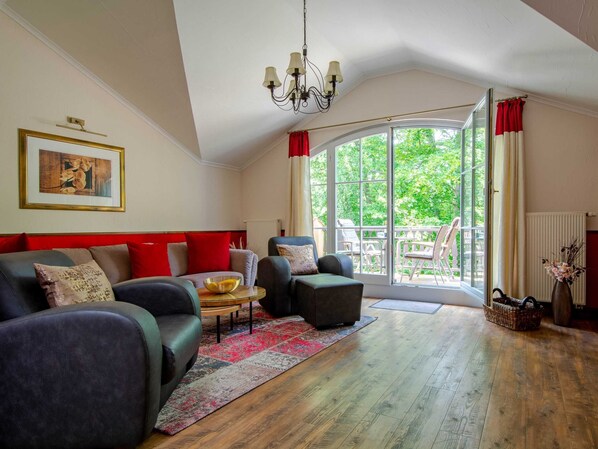 Imagen sin descripción, 1 de 32, botón