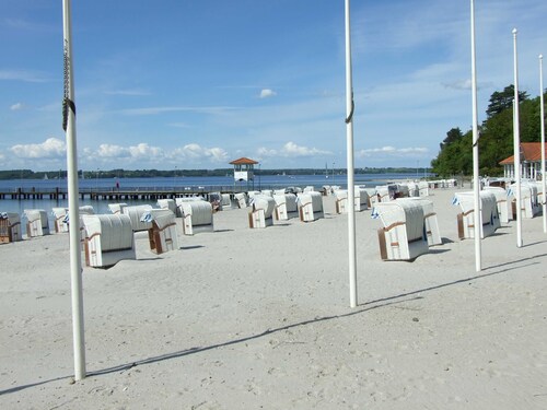 Vacation apartment Nordlicht including beach chair on the fjord - Holiday apartment
