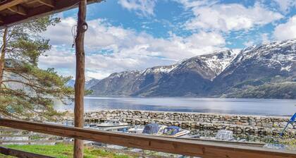 2 huonetta majoitus Vallavik