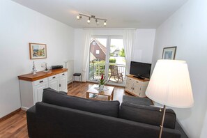 Unclassified image, 5 of 12, button - Whg 5 - 1st floor - Villa Boddenblick (Wiek)