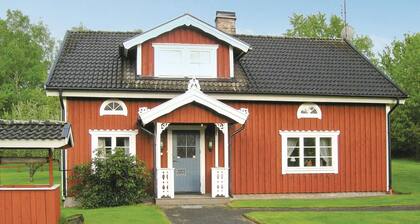 Stunning home in älmhult with kitchen