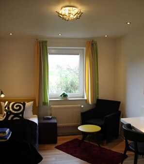 1 Schlafzimmer, Zimmersafe, WLAN, BettwÀsche