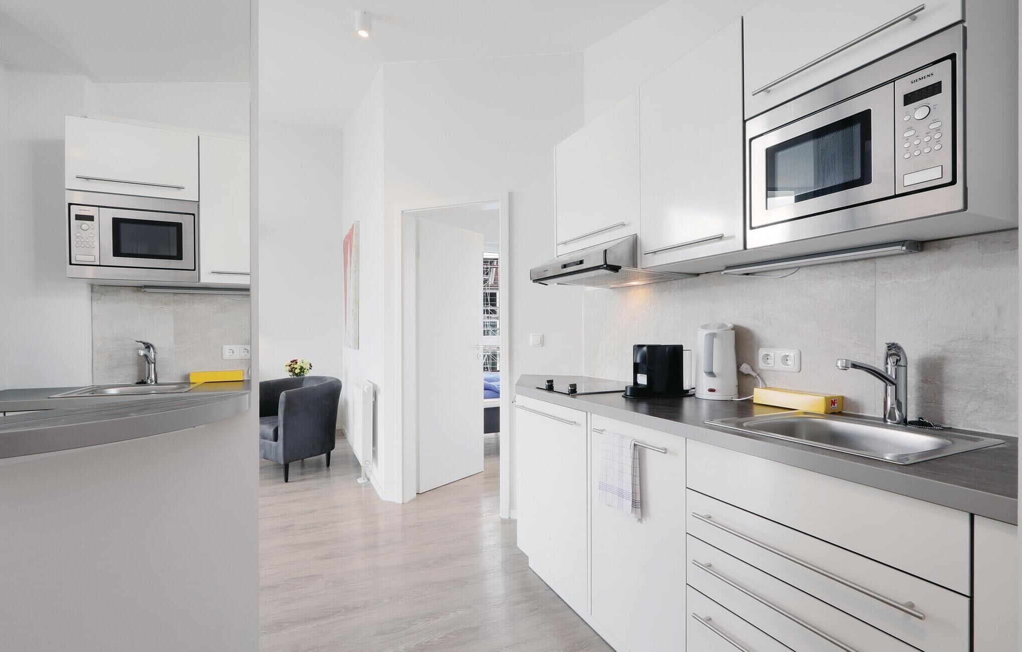 Kühlschrank, Herdplatte, Geschirrspüler