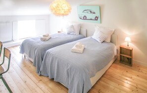 3 habitaciones, cuna de viaje y wifi gratis