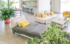 Interior - Cozy home in St.Aubin de Cadeleche (St.Aubin de Cadeleche)