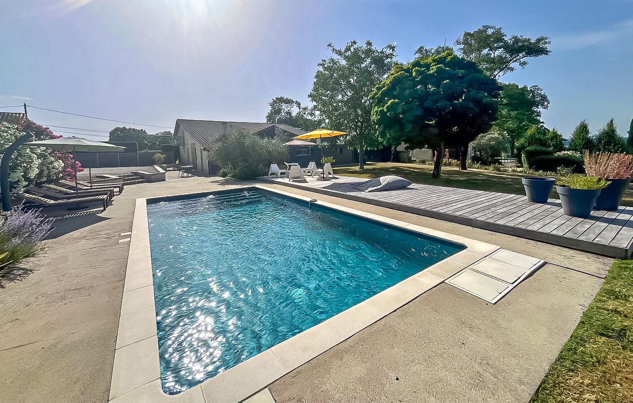 pool