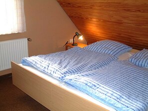 2 Schlafzimmer, Reisekinderbett, WLAN