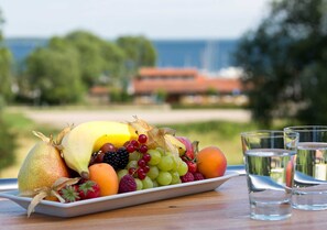 Nicht klassifiziertes Bild, 3 von 35, Schaltfläche