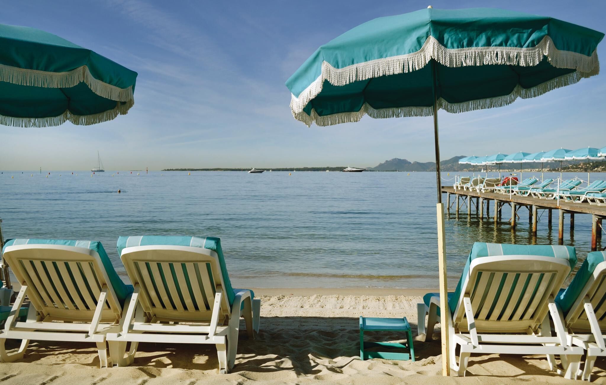 Playa en los alrededores y pesca 