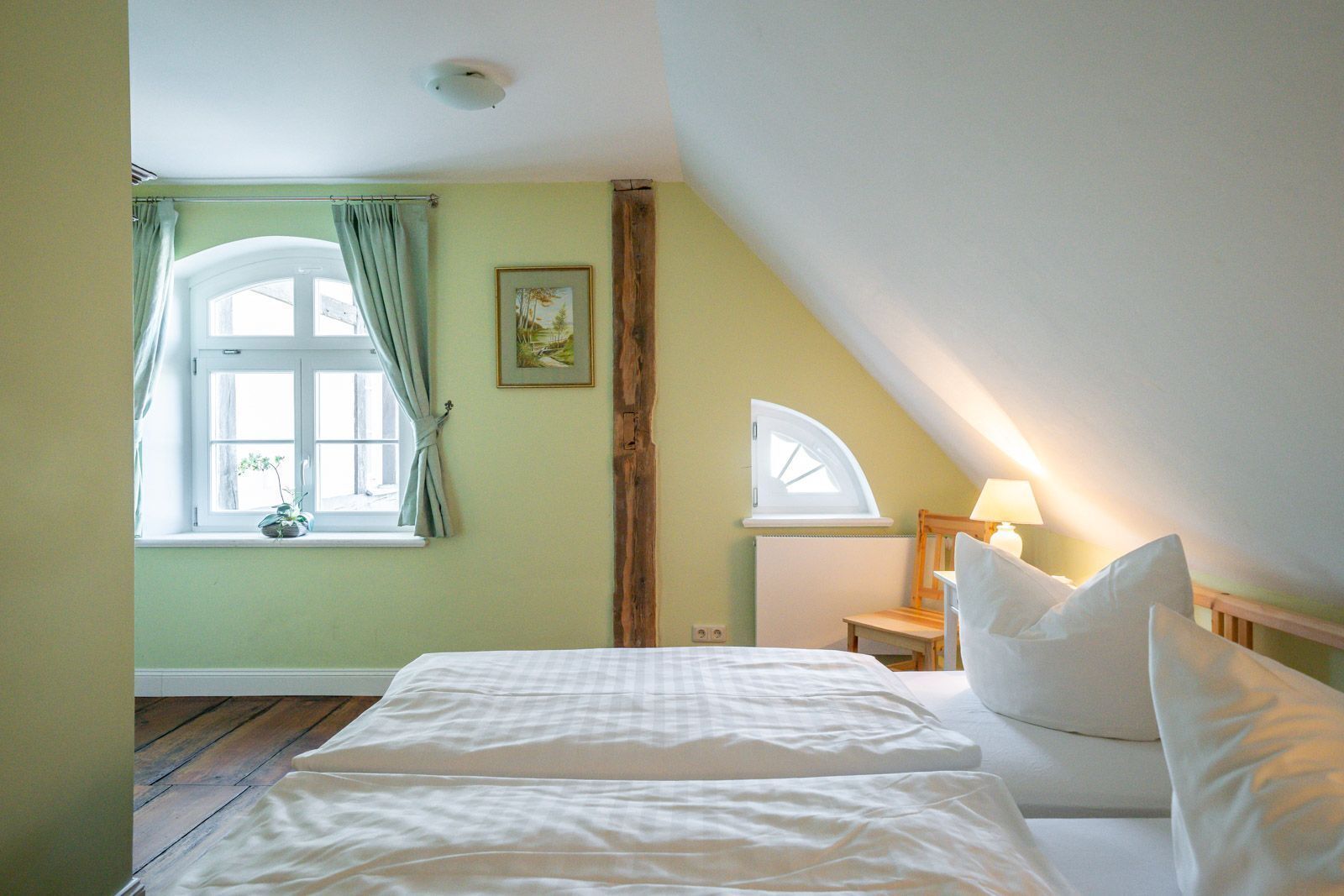 3 Schlafzimmer, Reisekinderbett, WLAN, Bettwäsche