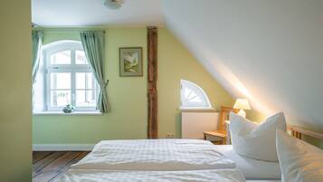 3 Schlafzimmer, Reisekinderbett, WLAN, Bettwäsche