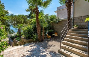 Property grounds - Nice home in Opatija with kitchen (Opatija)