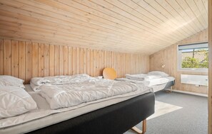 3 Schlafzimmer, Reisekinderbett, kostenloses WLAN