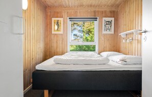 3 habitaciones, cuna de viaje y wifi gratis