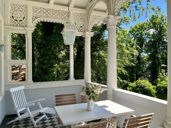 Imagen sin descripción, 1 de 40, botón