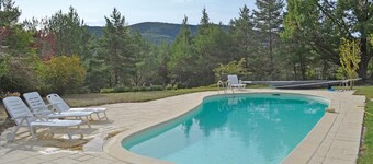 Lovely home in La Bastide