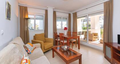 Superbe appartement de 2 chambres Ă .