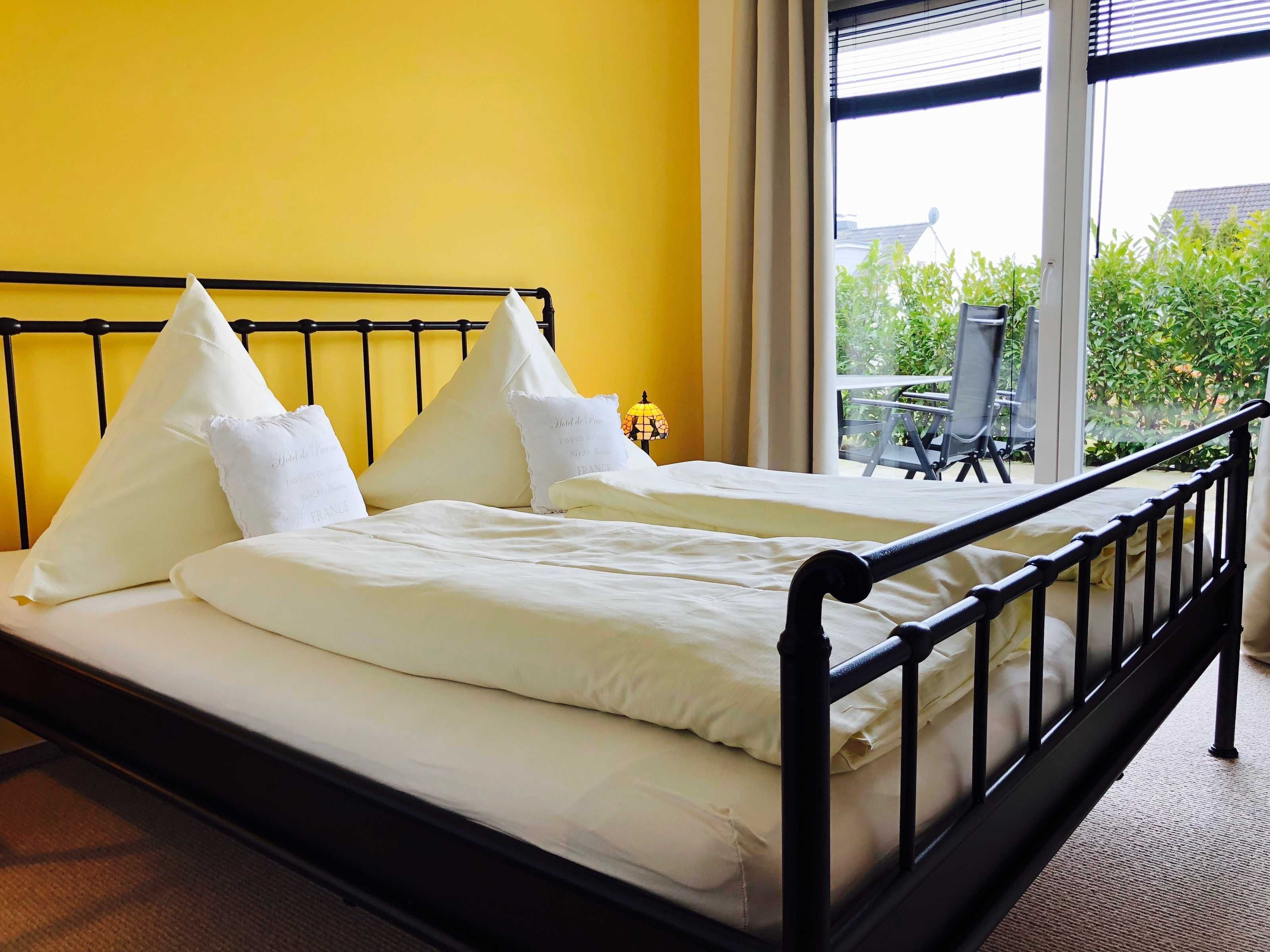 2 Schlafzimmer, Reisekinderbett, WLAN, Bettwäsche