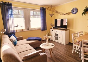 Unclassified image, 2 of 13, button