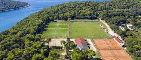 Sportplatz