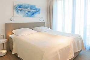 2 bedrooms, WiFi, bed sheets