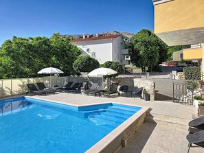 A heated pool - Holiday apartment mit Pool (Baška)