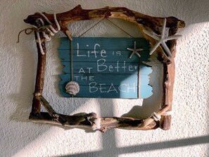 Unclassified image, 2 of 44, button